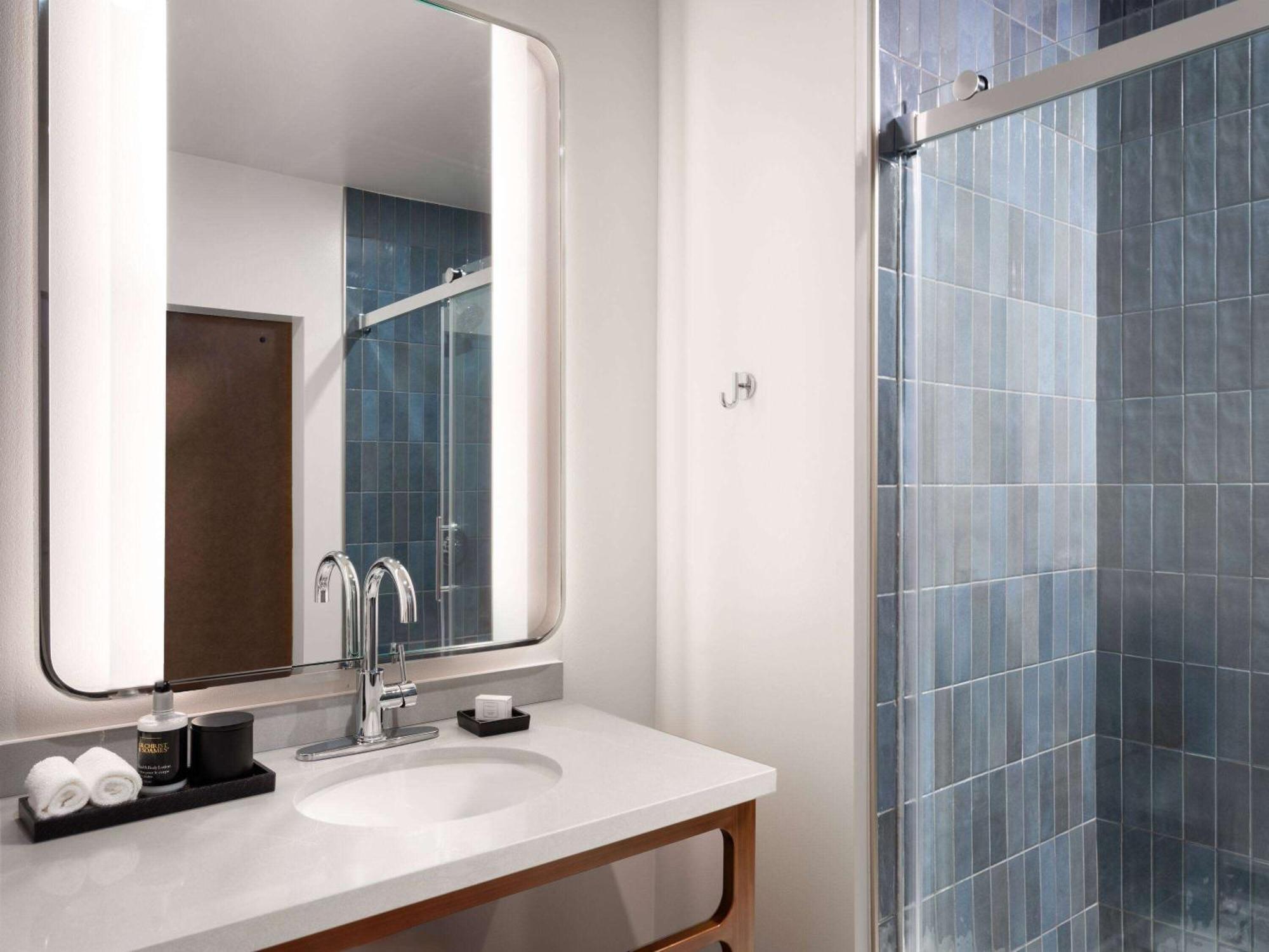 Origin Kansas City Riverfront, A Wyndham Hotel Exterior foto